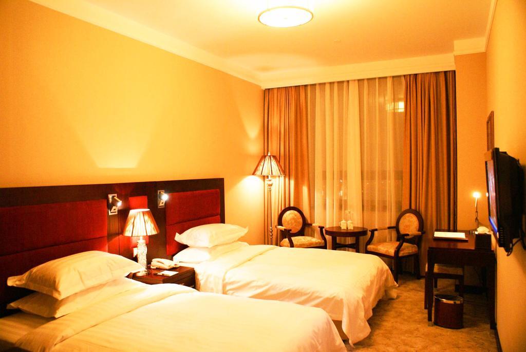 Jiuzhaigou Jinzhulinka Resort Hotel Room photo